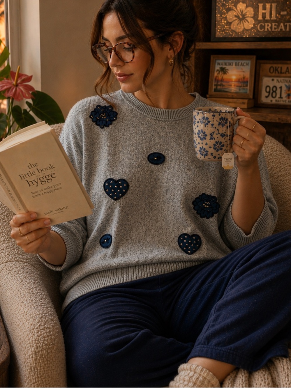 🎈HP🥳🎉 Lightweight Fleece Top with Denim Patches Heart Love Floral Size Large